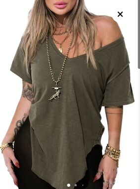 Pebby Forevee Premium Plunge Deep V-Neck Knit Tee Exposed Seams Side Slits
